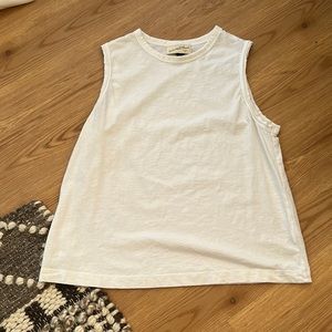 Universal Thread XS White Tank Top
